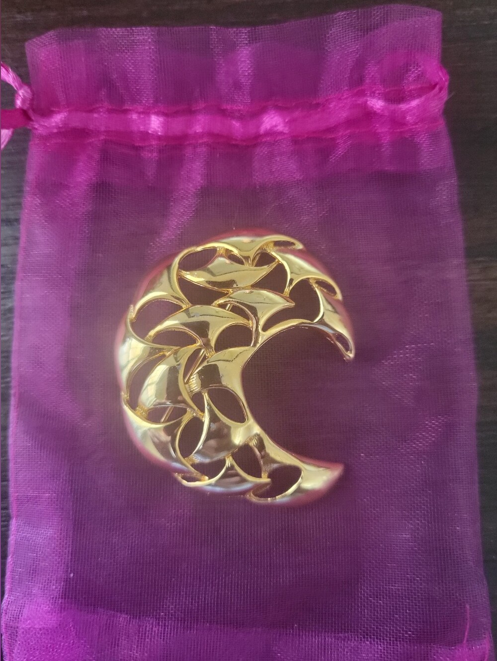 Accessorize Gold-tone Crescent Wave Filigree Brooch